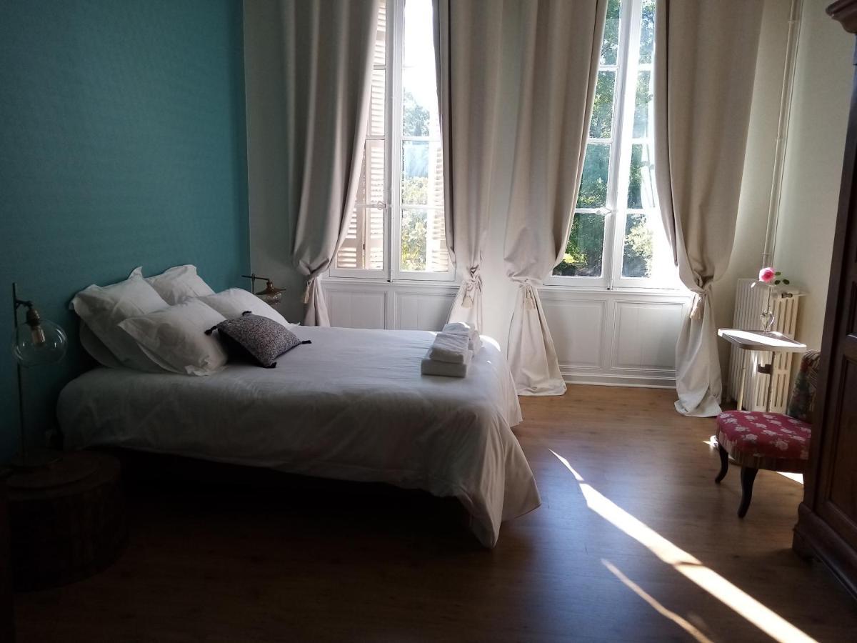Bed and Breakfast Domaine de Pladuc Lachaise Exterior foto